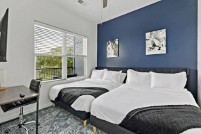 Posh 1BD - 5 Min DT, Gym, Parking, W-D - Sleeps 6
